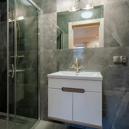 Górskie Szczyty Apart&spa Hawrań Sauna Jacuzzi I Parking W Cenie! Apartament *